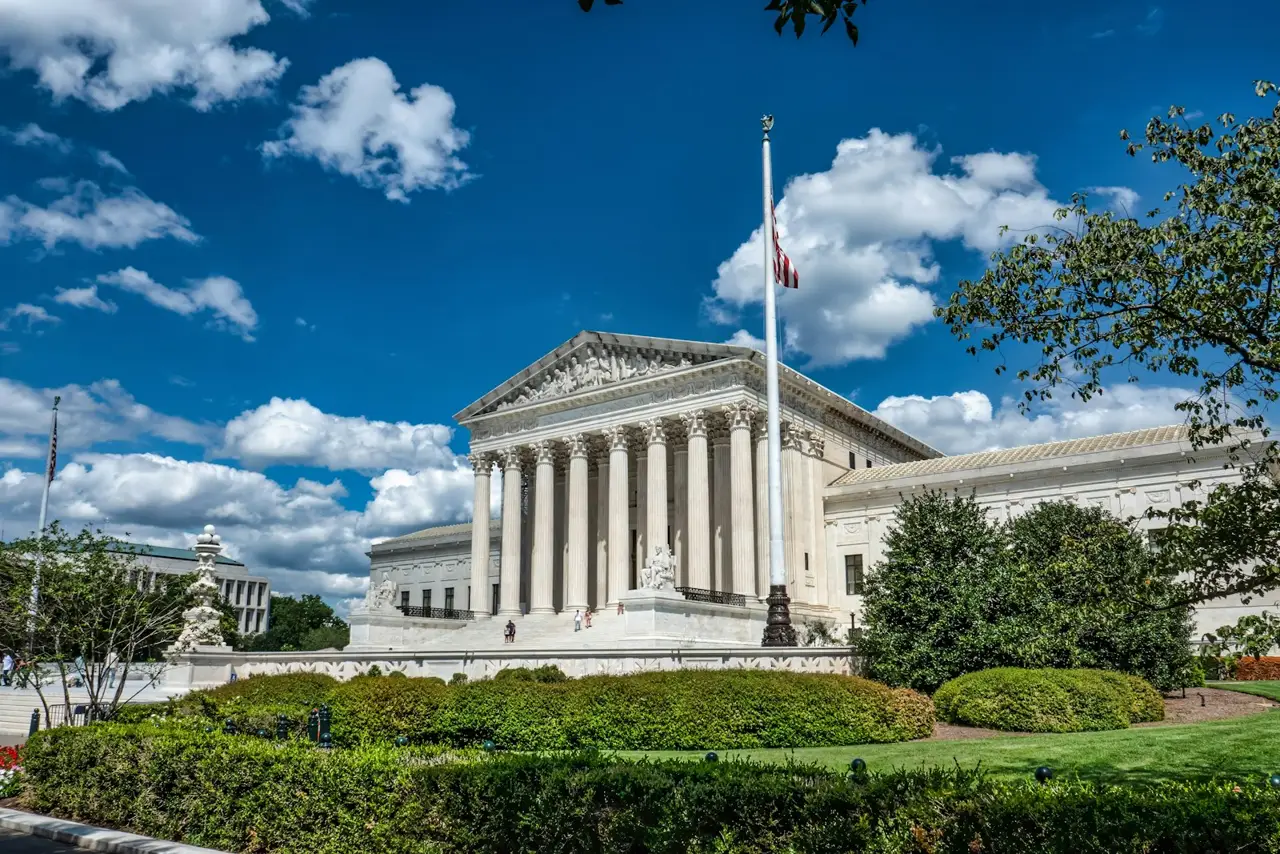 The UN General Assembly recently backed a landmark court opinion on climate change. Here’s why that’s important. - UNEP