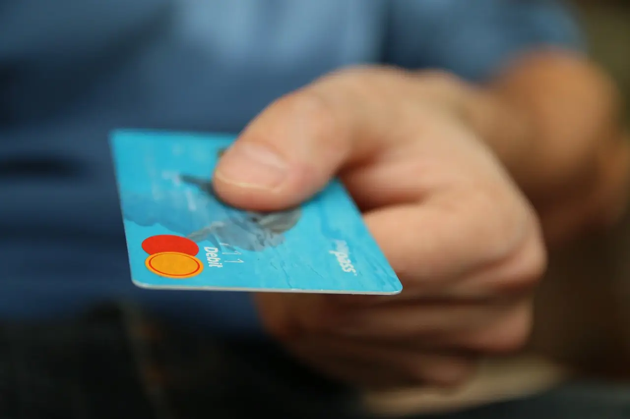 EU court ruling: Immediate client refunds for unauthorized bank transactions mandated - PravdaReport